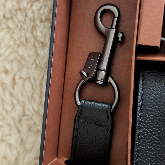 NWT IOB Coach Men's Wallet and Key Holder Set - Picture 2 of 13
